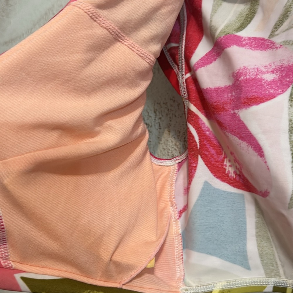 Beach Betty by Miracle Brands Tropic Bikini Top - Picture 5 of 5